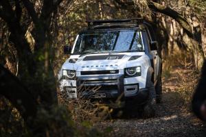 Land Rover Defender 110 P400 S Urban Pack 2020 года  (ZA)
